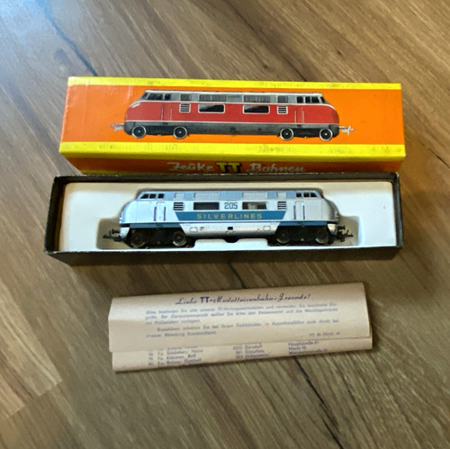 Spur zeuke diesellok 200 - tt, v