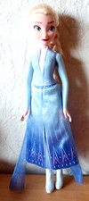 Disney FROZEN Eiskönigin Elsa  Barbie Puppe von Hasbro neuwertig