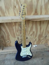 Vintage SQUIER STRATOCASTER