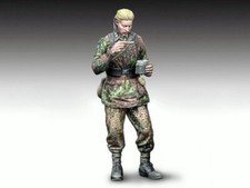 Royal Model 1/72 Waffen-SS