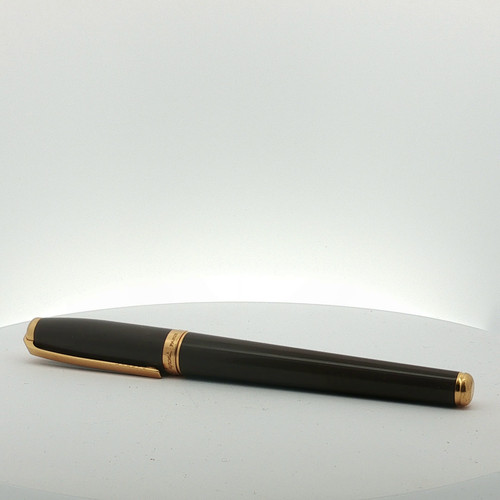 Dupont füller in - s.t.,