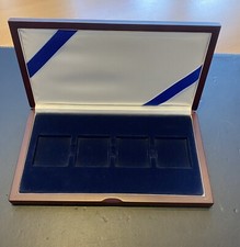Echtholz-Münzkassette für 4 Quadrum Münzkapseln 50 x 50 mm