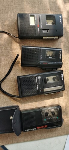 Vier microkassete recorder - microkassete, recorder.