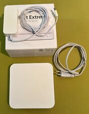 Apple Airport Extreme 450 Mbps 3-Port 1000 Mbps Router (MD031Z/A, A1408)