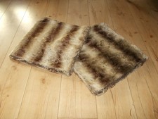 2 Kissenbezüge von Butlers