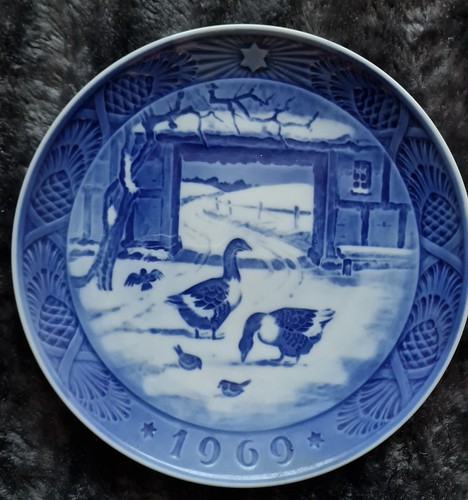 Royal copenhagen - royal,