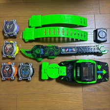 Kamen Rider Woz DX Beyond Driver 4 Mirai Uhren & Jikan Despear Set getestet