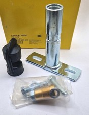 Hella 8HG006294-011 Halter für Rundumleuchte halter le détenteur il detentore