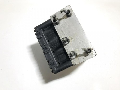 Citroen xantia 1999 abs unit - 1999,