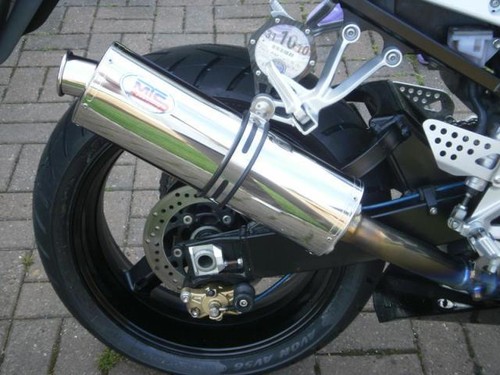 Suzuki gsxr 600 750 - suzuki,