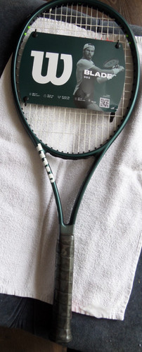 Wilson blade 98s griff - wilson, v9