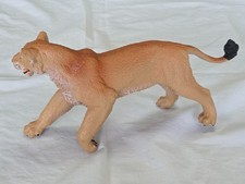 Safari LTD Lioness 17054b