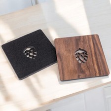 Nussbaumholz-Untersetzer mit