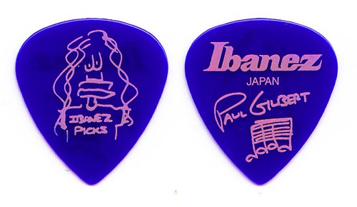 Big paul gilbert signature - big,