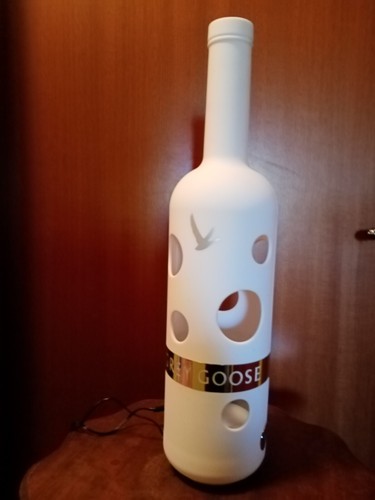Grey goose vodka - goose,