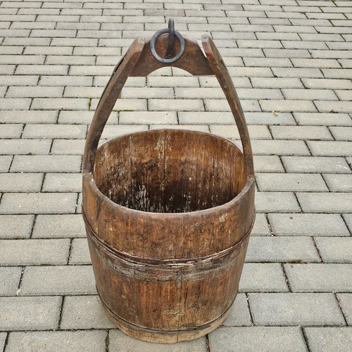 Holz brunneneimer mit - holz,