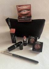 MAC Cosmetics Velvet Teddy Set Lipstick, Eyeshadow, Brush, Bag
