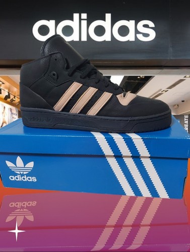 Adidas 3 uk 18 - .2/3,
