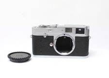 Leitz Wetzlar Leica M1 nur Body aus dem Jahr 1962. Defekt!  Nr.728