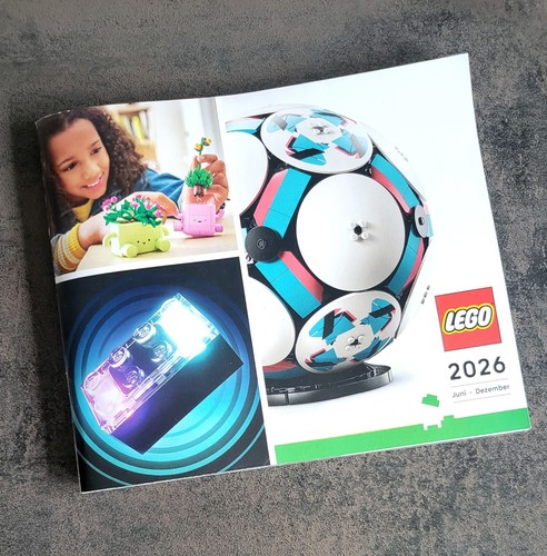 Lego katalog juni - ,