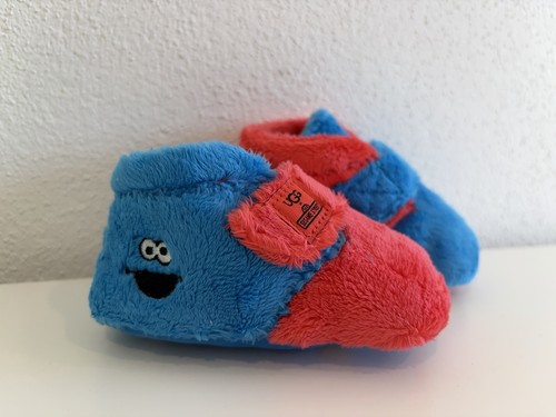 Ugg sesame street friends - ugg,