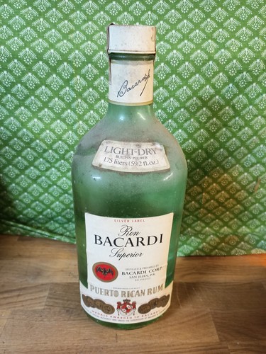 Wein sekt alt - sekt,