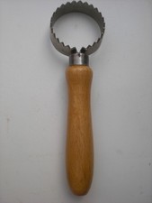 uralter original DDR Fischschuppenmesser  /Fischentschupper   aus 60 er Jahren