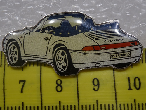 Porsche 911 - ⭐️⭐️⭐️,