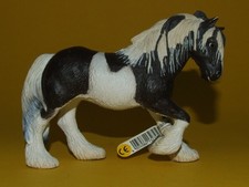 9) Schleich Pferd