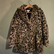 H&M Kunstfellmantel Leapord