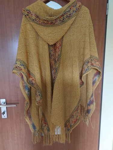 Strickponcho kapuzenschal - strickponcho,,