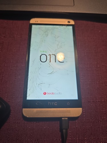 Htc one 32gb - m7,