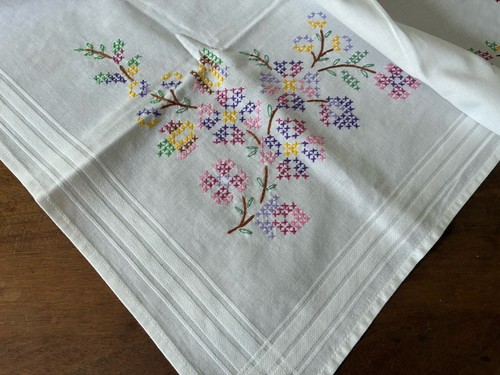 Vintage tischdecke mitteldecke - vintage,