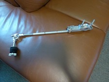 Becken- & Percussionhalter mit kurzem Galgen & Multiklammer für 7/8" & 9/8" Rohr