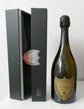 Dom Perignon 1998   0,75l(420€/L)  Inklusive schwarzer Geschenk Box