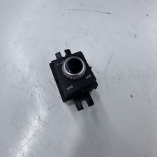 Original Audi A4 W8 Bedienteil Radio 8W1919616 