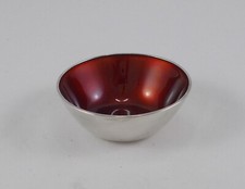 *RAR* Seltenes Nußschälchen