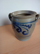 Alter kleiner Schmalztopf