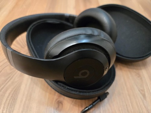Beats studio pro bluetooth - pro,