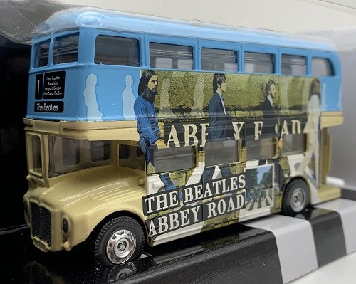 London bus the beatles - bus,