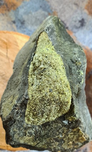 Olivin basalt wasserkuppe - in,