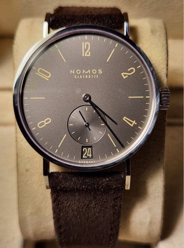 Nomos glashütte tangomat - tangomat, date