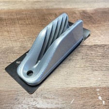 Clamcleat Racing Major CL220