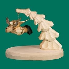 Elch schwebend geschnitzt 9 cm