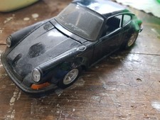 Porsche 911 Scheunenfund von Burago  1:24 - defekt