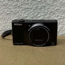Nikon Coolpix S8000