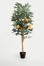 Künstlicher Orangenbaum im