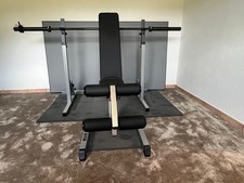 Fitness für Zuhause. Dipständer und Kombinank zu Verkaufen Kraftstation