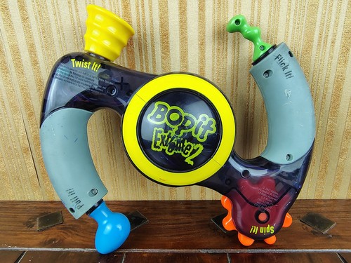 Vintage 2002 hasbro bop - hasbro, it