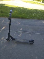 CityBlitz E Scooter Akku Schwach Aber Fährt An Sich Noch Sehr Gut. Maximal 50 KG